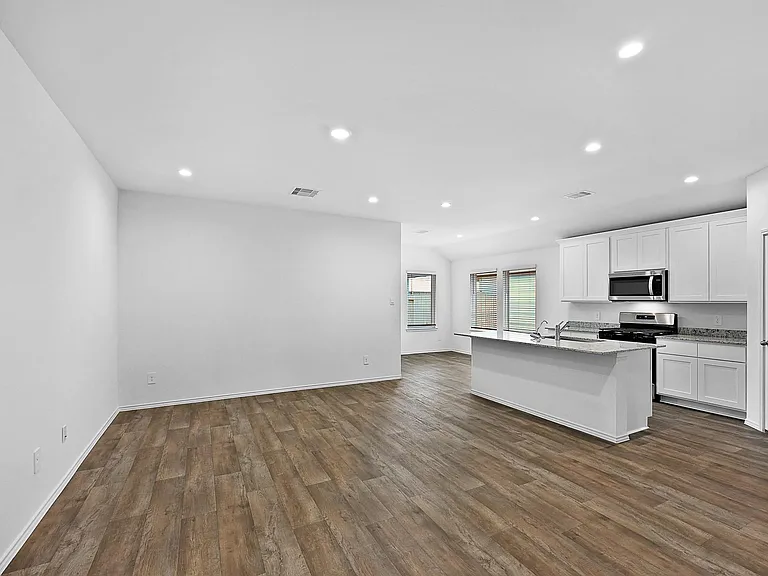 30947 Brightwell Bnd — Photo 4