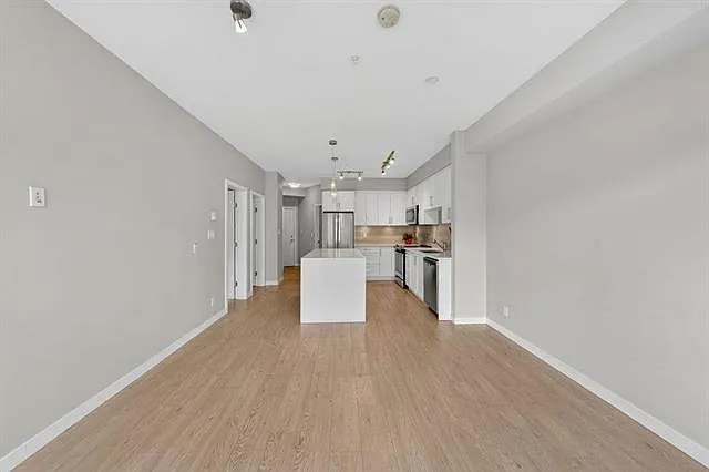 20211 66th Ave #D202 — Photo 22