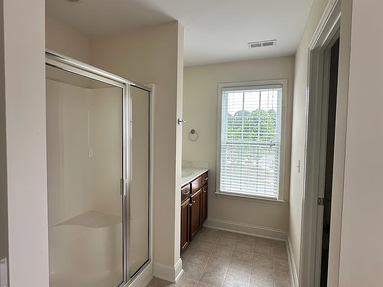 4612 Cottendale Dr — Photo 24