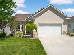 2674 Wilds Ln NW, Prior Lake, MN 55372