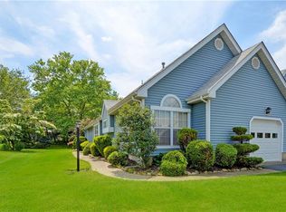 21 Ventnor Dr #B, Monroe Township, NJ 08831
