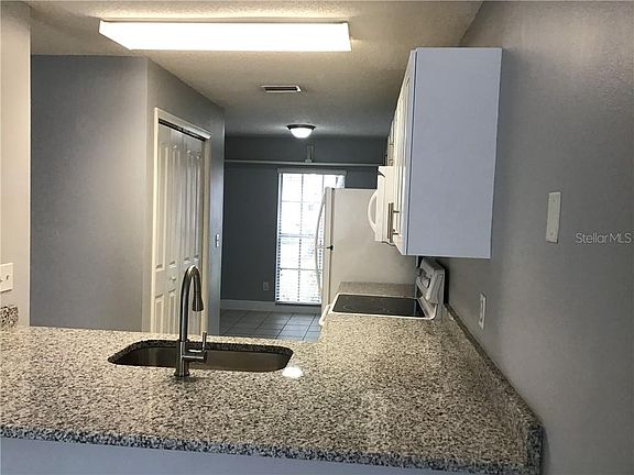 4th image of 4927 Cypress Trace Dr