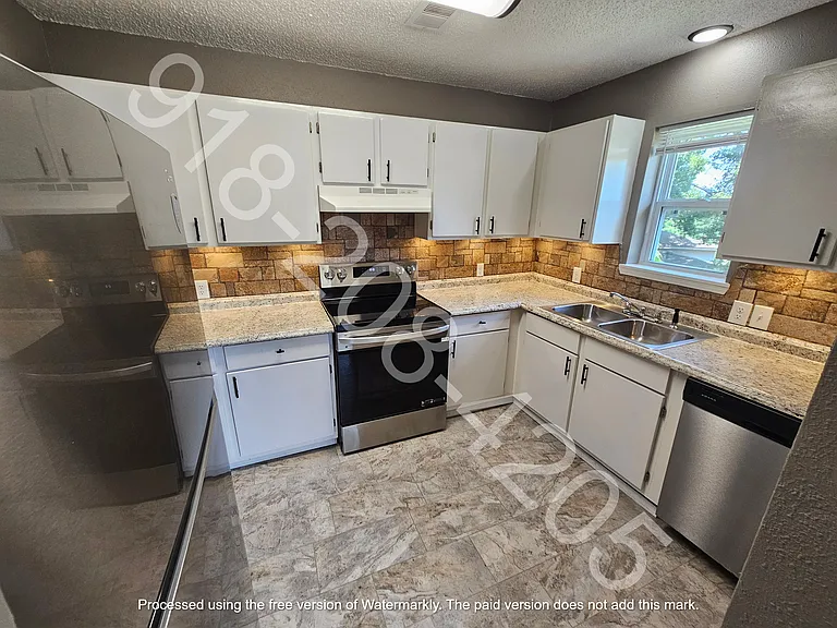 1601 N Hills Blvd #1603 — Photo 4