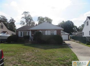 6 Albert Dr, Parlin, NJ 08859