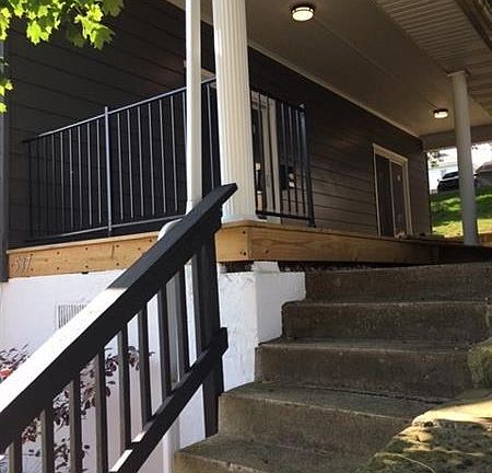 3rd image of 537 E Pgh St