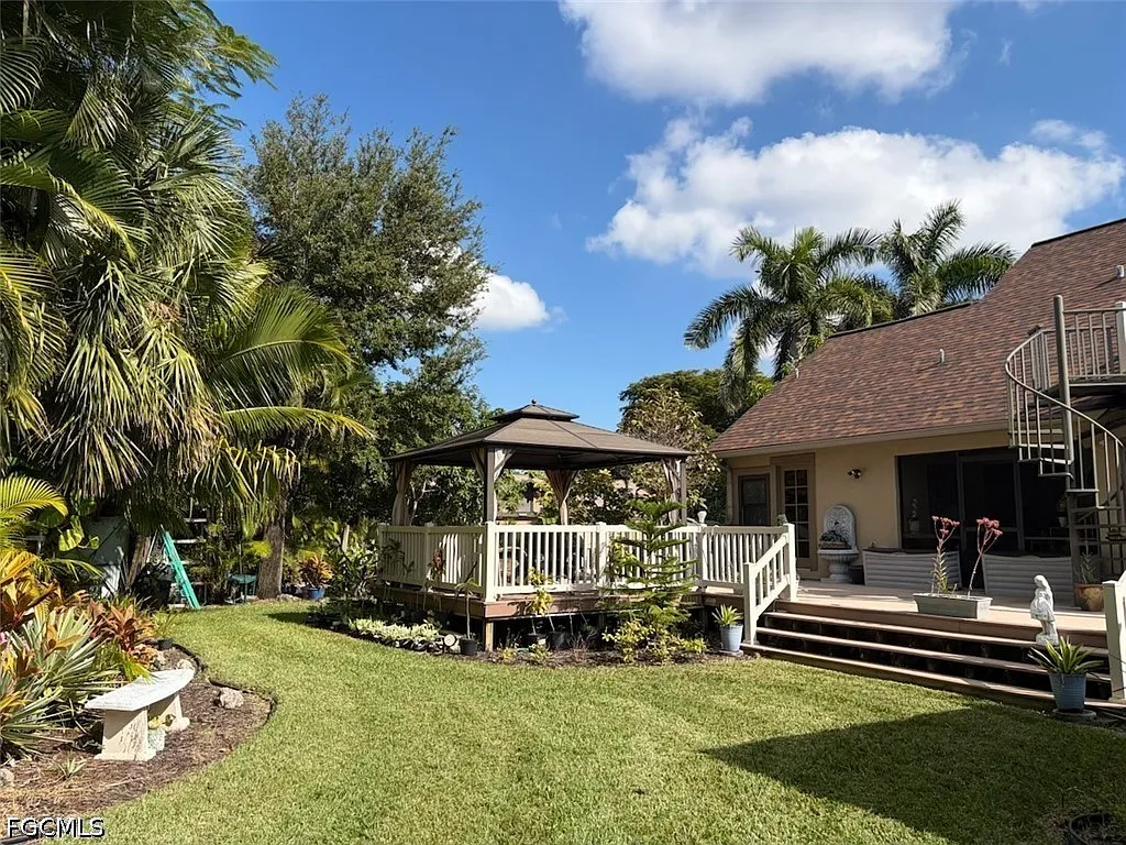 4 bed, 2.5 bath, 2093 sqft, $3,500 — Photo 3