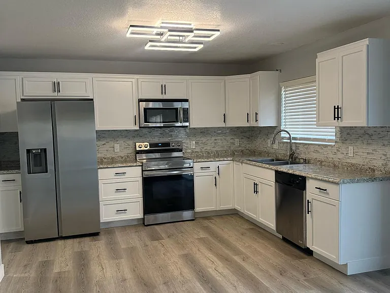2512 Preserve Ct — Photo 4
