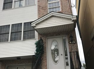 103 Division St, Elizabeth, NJ 07201