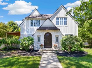 2412 Harlem Blvd, Rockford, IL 61103