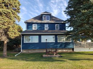 12010 182nd St, Belle Plaine, MN 56011