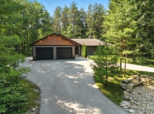 2515 Canal Ln, Sturgeon Bay, WI 54235