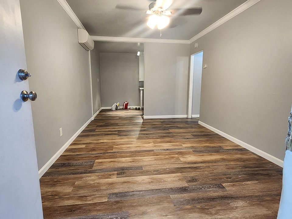 1st image of 3055 44th St Unit C