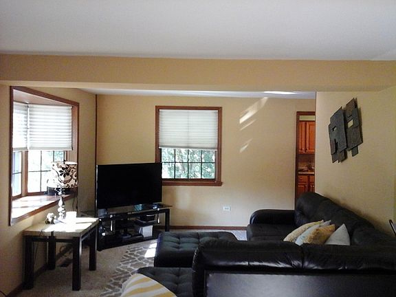 5th image of 20431 Kedzie Ave