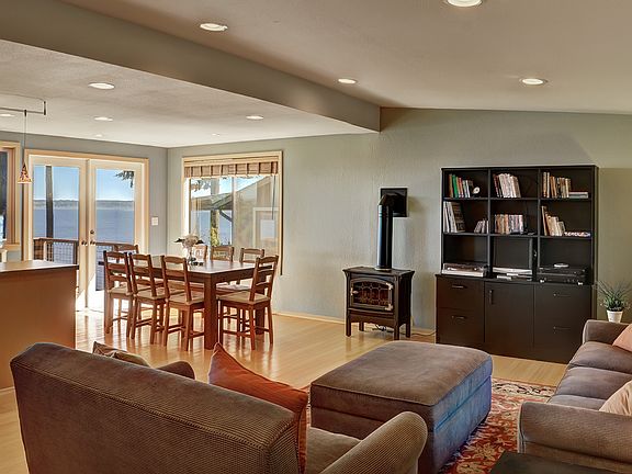 5th image of 250 Tala Shore Dr