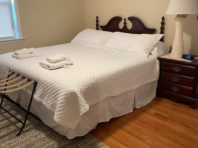 18 Ocean Ave — Photo 35