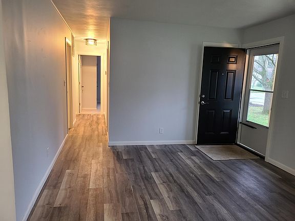 2nd image of 404 Cathy Dr