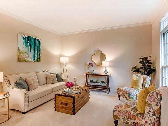 3rd image of 3414 Waterpoint Dr
