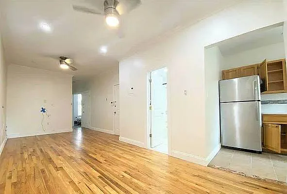 Rented by Brooklyn Property Group LLC | media 9