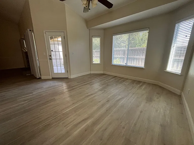 6237 W Damsen Ct — Photo 9