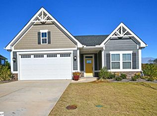 38 Pequot Dr, Greenville, SC 29607