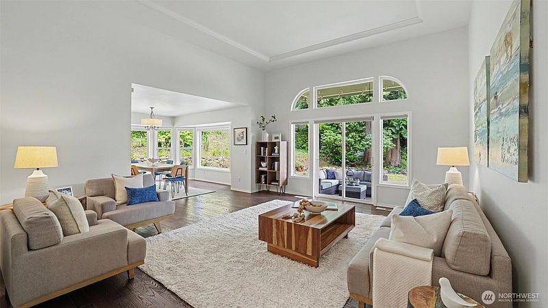 3rd image of 23810 148th Avenue SE
