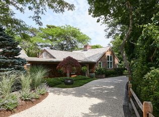 25 Surf Dr, Amagansett, NY 11930