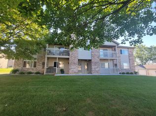 W169S7586 Gregory Dr UNIT 4, Muskego, WI 53150