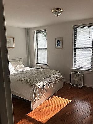 2nd image of 40 Mulberry St #2F