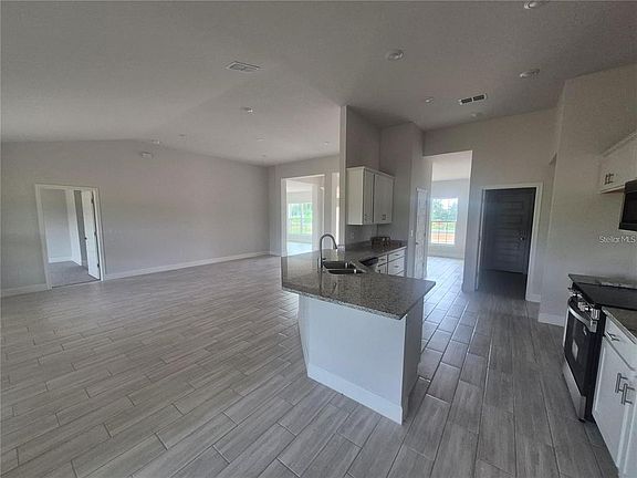 4th image of 36861 Hidden View Cir