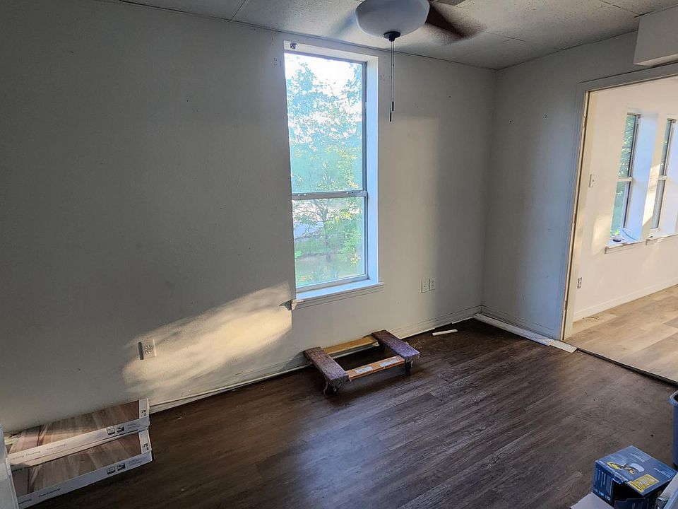 2nd view of Living area. Entry from Kitchen. (excuse the mess, currently updating apartment)