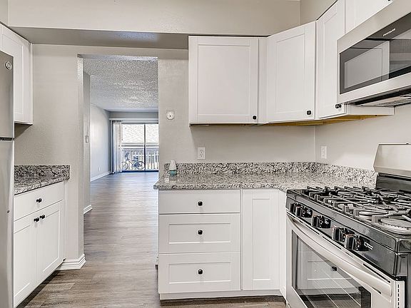 3rd image of 3701 W Alameda Ave APT B