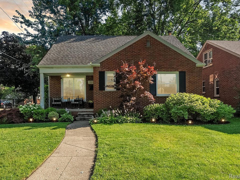 1st image of 21101 Norwood Dr