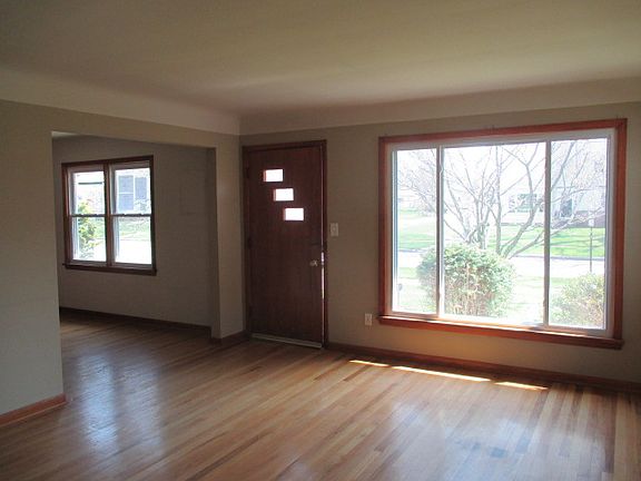 5th image of 6506 Lawnwood Ave