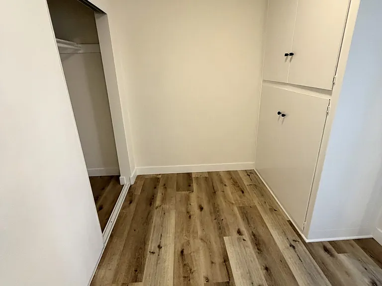 1452 Berkeley St #1 — Photo 23