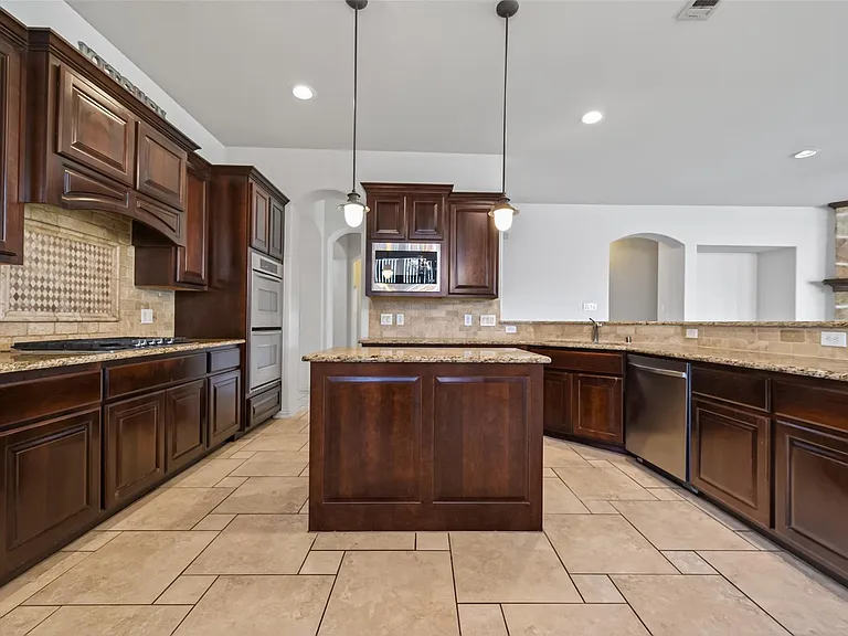 6726 Hathaway Ln — Photo 17