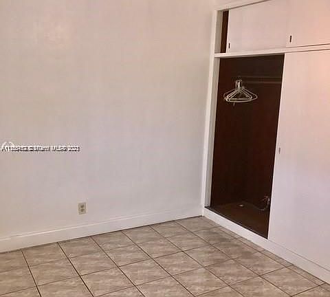 4th image of 2901 Jackson St APT 3
