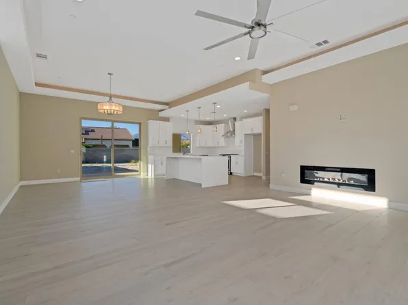68105 Vista Chino, Cathedral City, CA 92234