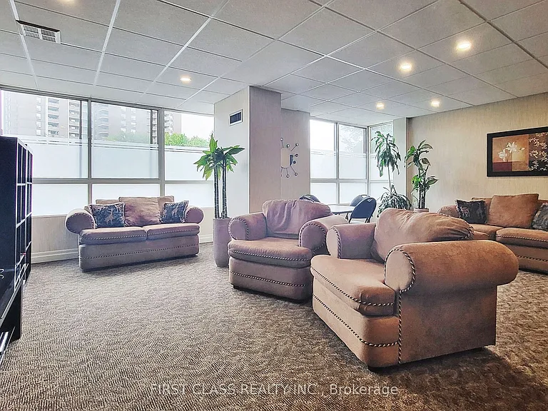 1485 Lakeshore Rd E #1117 — Photo 17