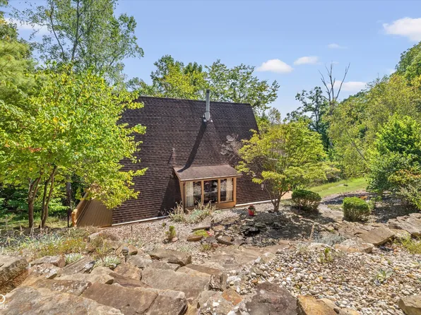 3892 Morrison Rd, Nashville, IN 47448