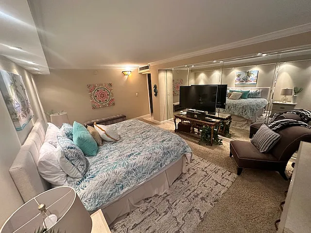 4822 Ocean Blvd — Photo 16