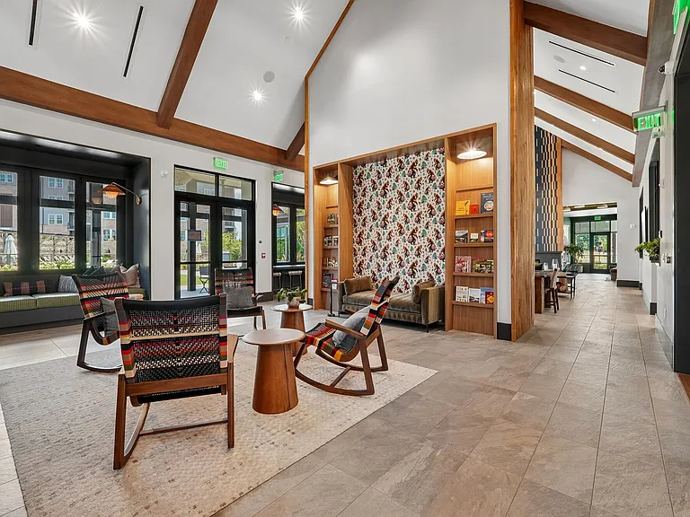 NOVEL River District By Crescent Communities — Photo 17