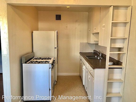 3rd image of 1475 Cherry St #104