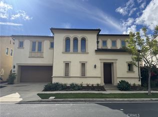66 Diamond Flts, Irvine, CA 92602