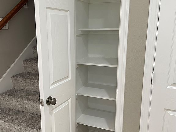 229K pantry_06302022