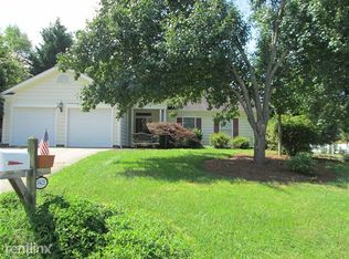 3421 Derbywood Dr, Greensboro, NC 27410