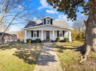 257 Jefferson St, Statesville, NC 28677