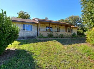 136 Deer Run Dr, Cedar Creek, TX 78612