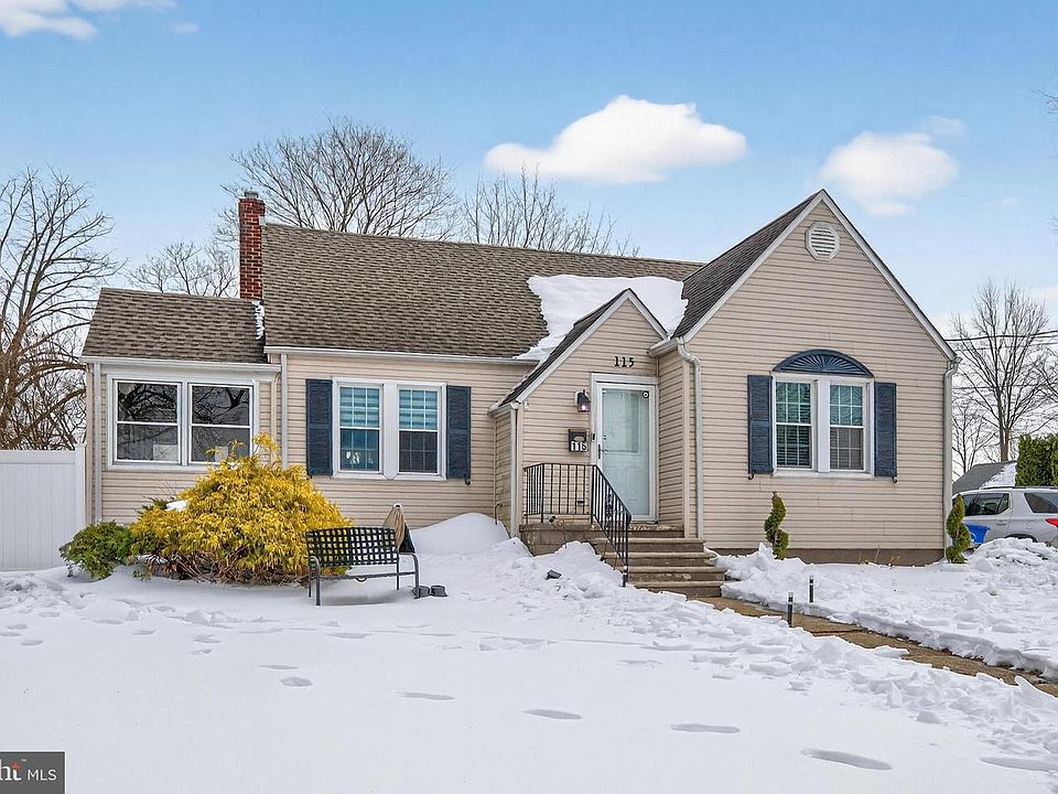 1st image of 115 S Walnut Ave