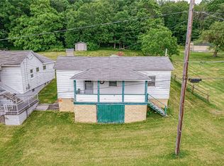 937 Greenhill Ave, Sidman, PA 15955