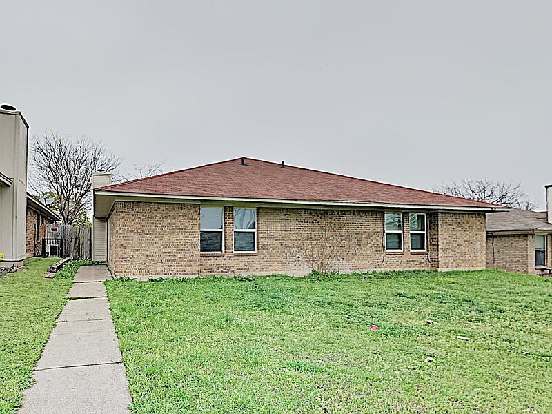 1st image of 3405 Republic Dr